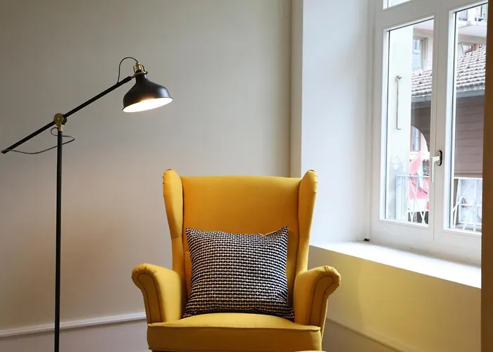 アパート Center *